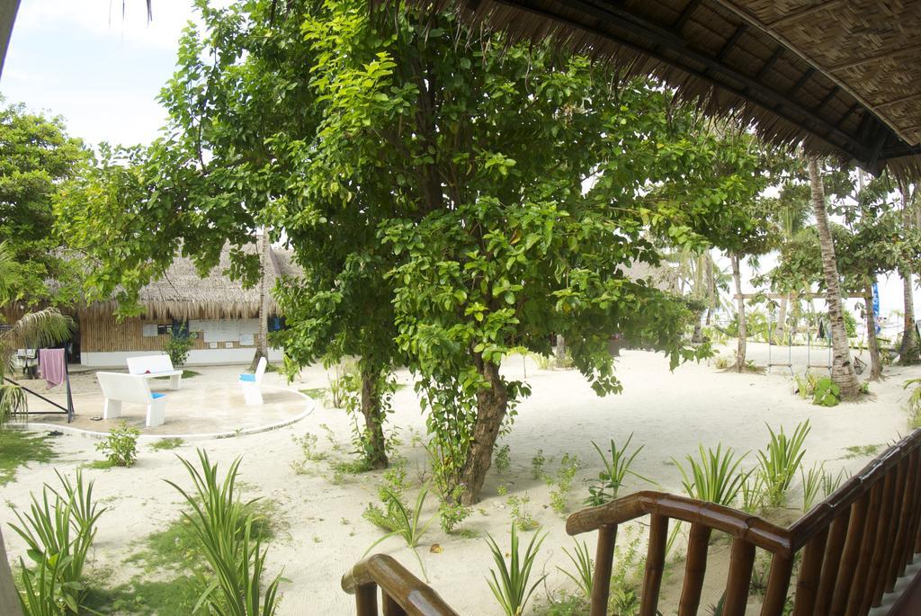 Evolution Dive And Beach Resort Малапаскуа Айлънд Екстериор снимка